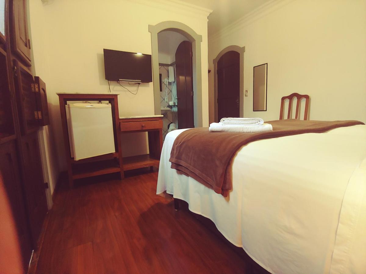 Pousada Casa Dos Contos โอว์โรเปรโต ภายนอก รูปภาพ