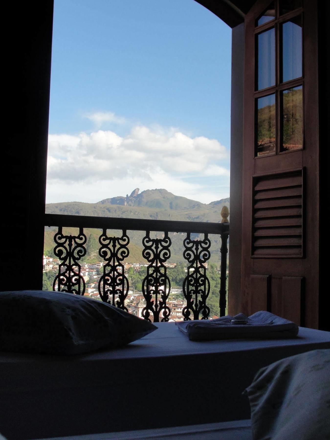 Pousada Casa Dos Contos โอว์โรเปรโต ภายนอก รูปภาพ