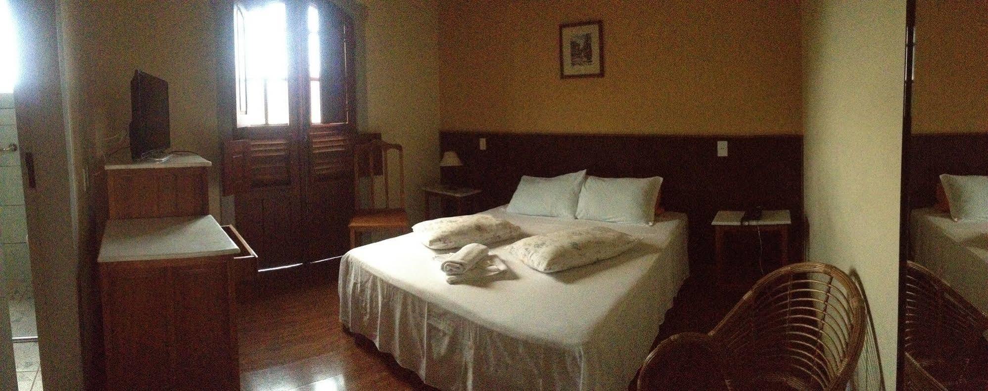 Pousada Casa Dos Contos โอว์โรเปรโต ภายนอก รูปภาพ